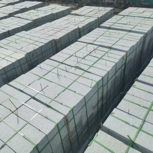 铜川 芝麻白1.8公分火烧300*600地铺，清仓大甩卖